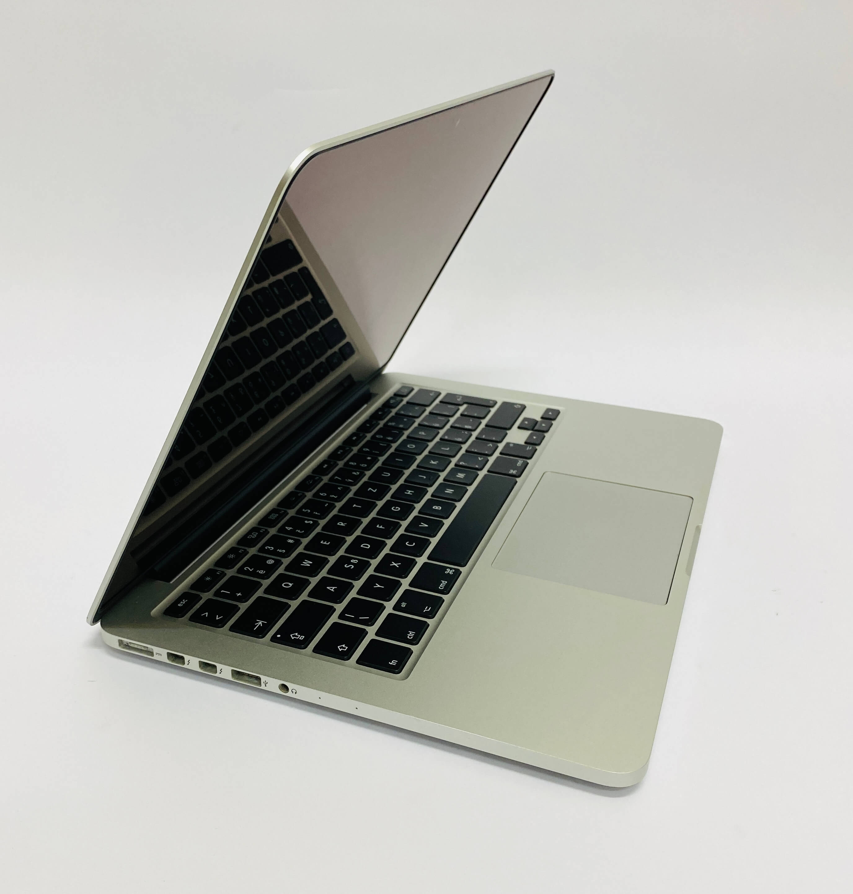 MacBook Pro 13'' Retina, i5, rok 2015, 8GB RAM, 256GB SSD