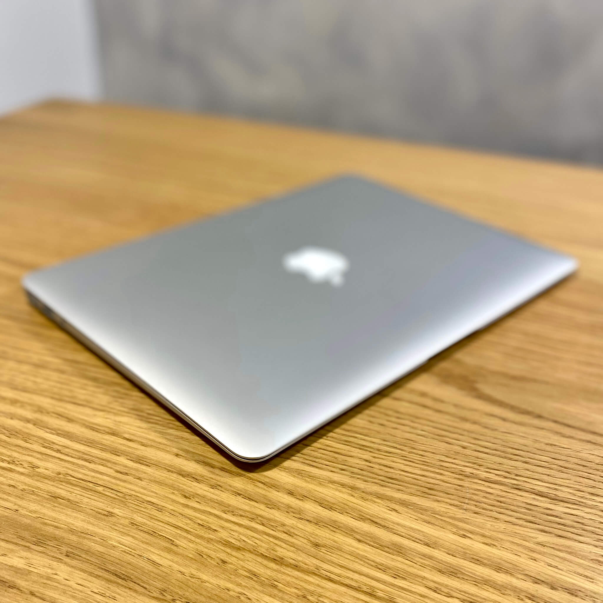 MacBook Air 13'', i5, rok 2015, 8GB RAM, 128GB SSD