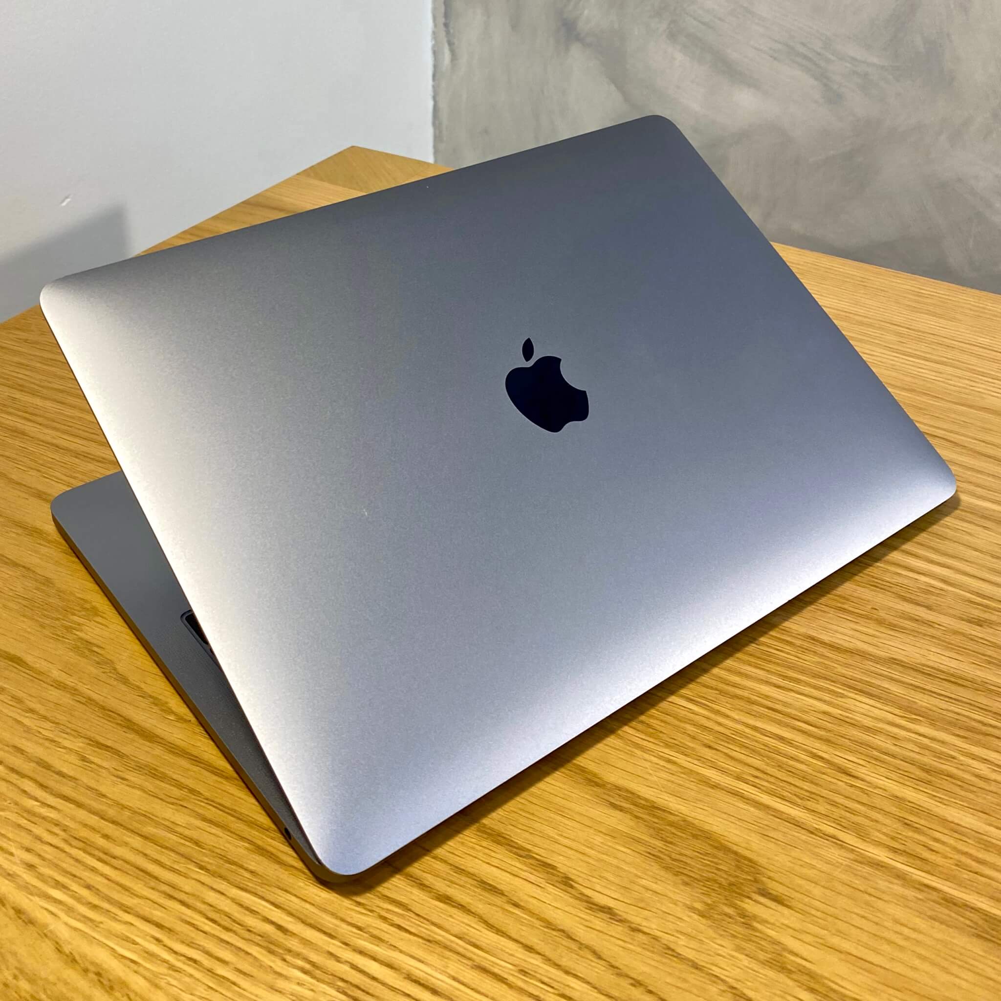 MacBook Pro 13’’ Space Gray, i5, rok 2016, 16GB RAM, 512GB SSD