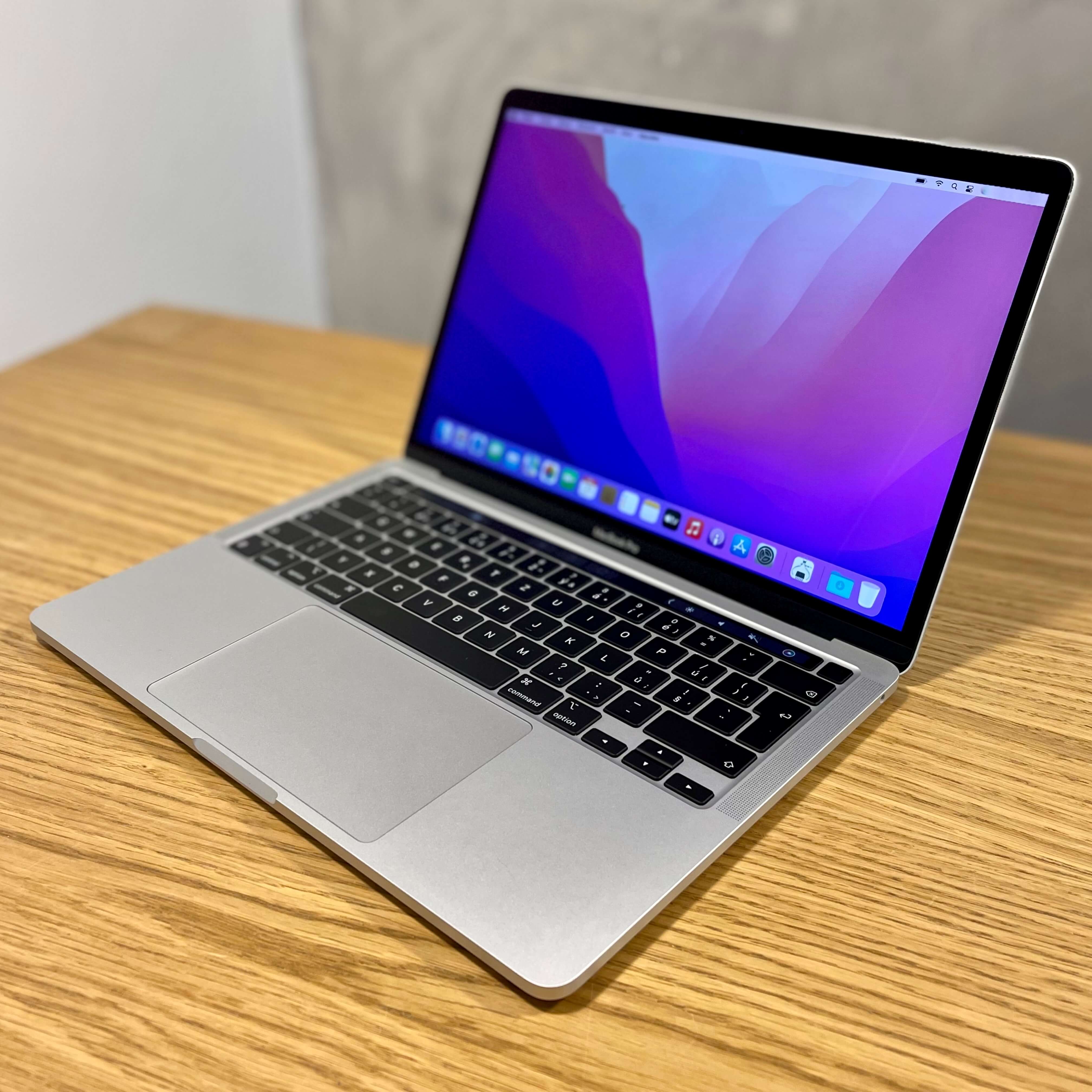MacBook Pro Retina 13’’ Touch Bar Silver , rok 2022, M2, 8GB RAM, 256GB SSD