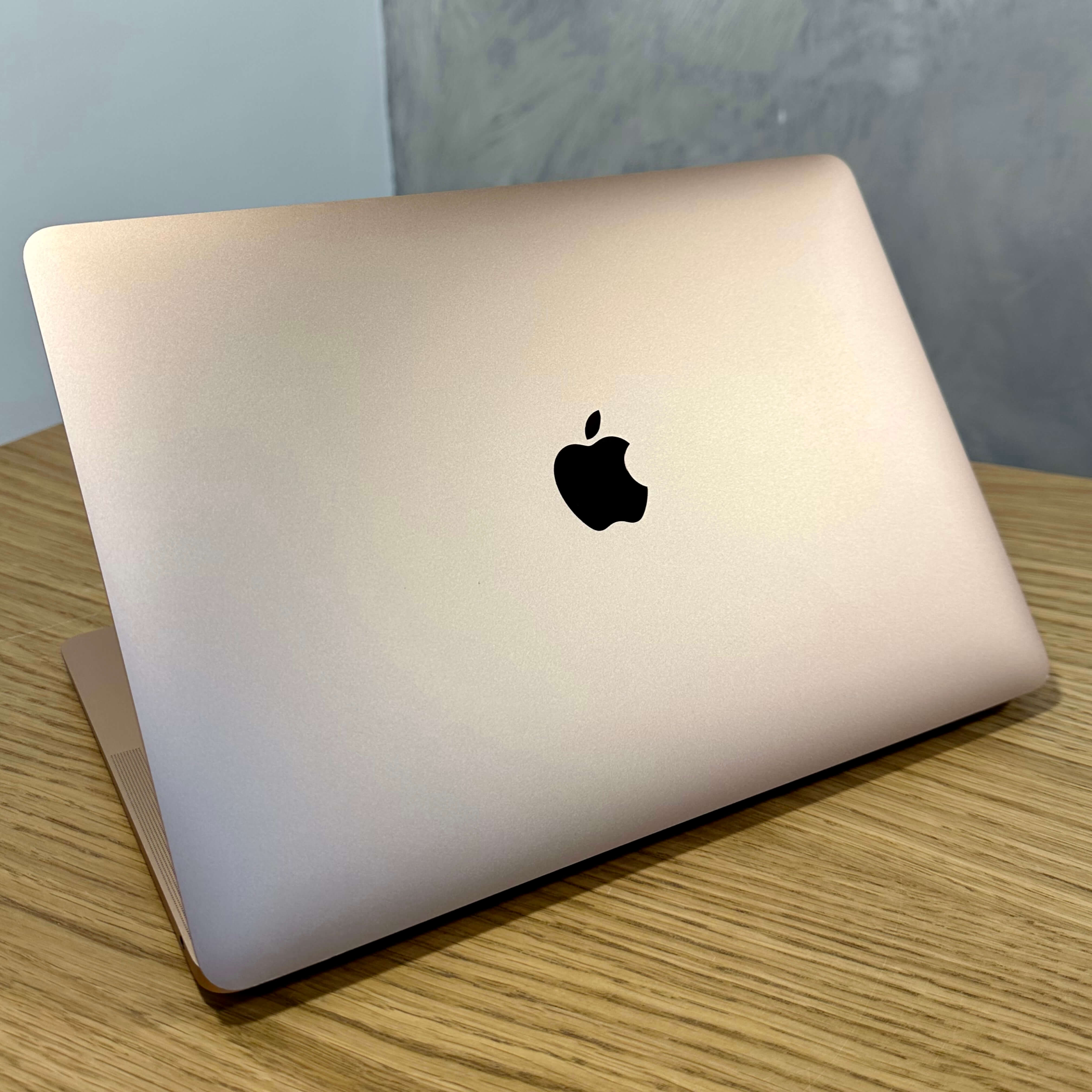 MacBook Air 13'' Retina, Gold, M1, rok 2020, 16GB RAM, 512GB SSD