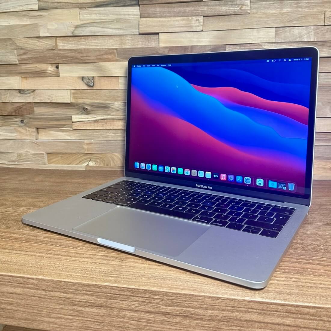 MacBook Pro 13¨ Silver, i5, rok 2017, 16GB RAM, 128GB SSD