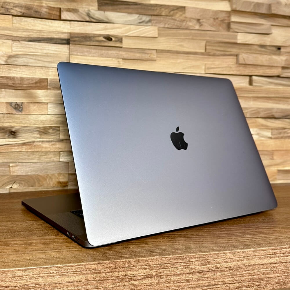 MacBook Pro 16¨ Retina  Space Gray, i9, rok 2019, 16GB RAM, 1TB SSD Ochranná folie na LCD