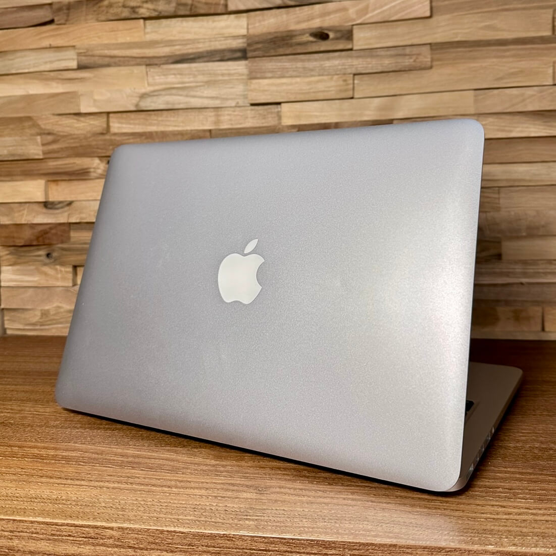 MacBook Pro 13¨ Retina, i5, rok 2015, 8GB RAM, 256GB SSD
