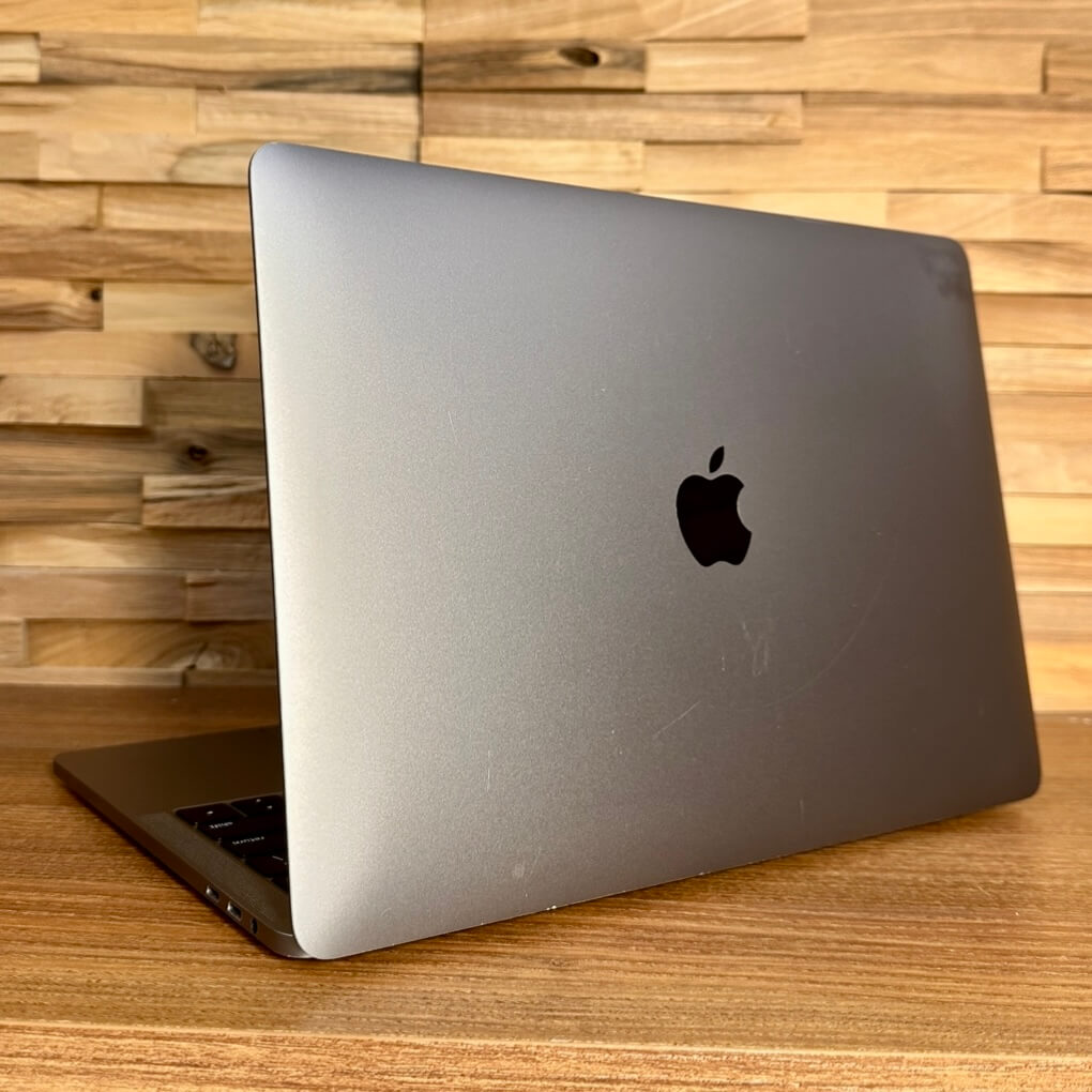 MacBook Pro 13¨ Touch Bar Space Gray, i5, rok 2019, 16GB RAM, 512GB SSD